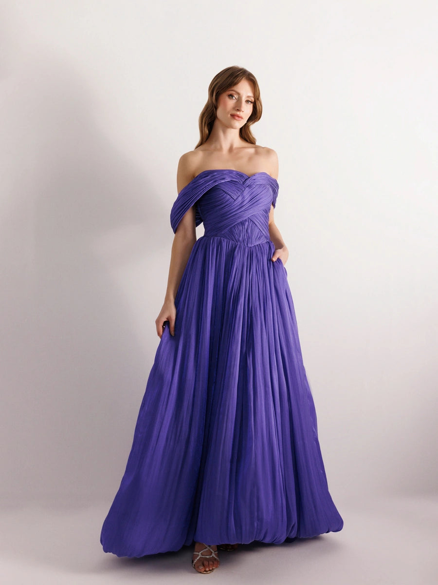 25003-Detaylı Korse Görünümlü Pliseli Kabarık Elbise