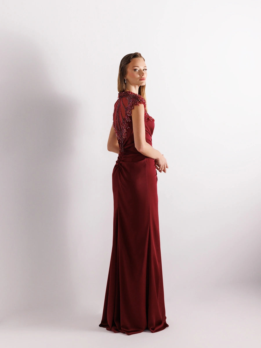 25017-İşleme Detaylı Hakim Yaka Balık Abiye Elbise