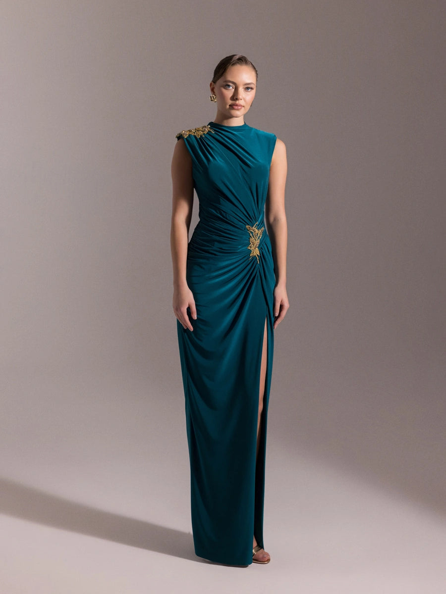 25019-Vatkalı Hakim Yaka Yırtmaçlı Uzun Abiye Elbise