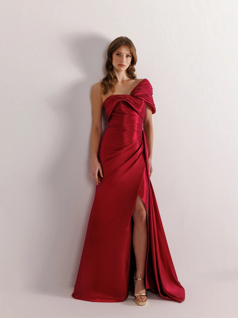 A25021-Straplez Yırtmaçlı Balık Abiye Elbise