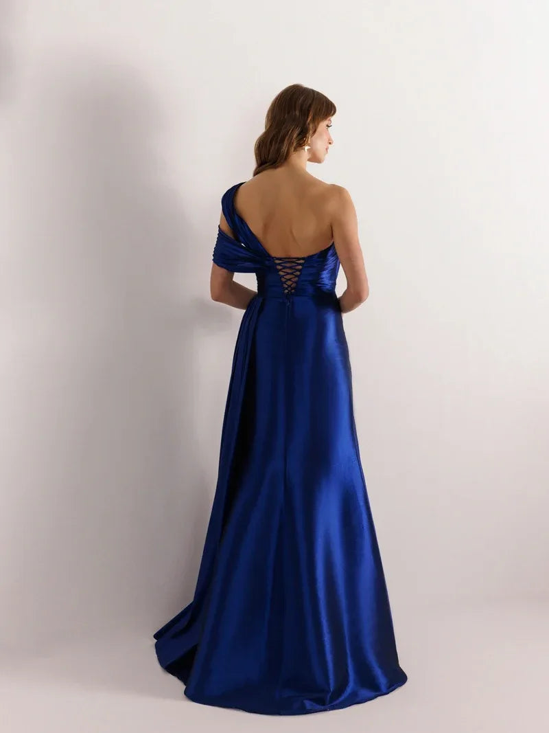 A25021-Straplez Yırtmaçlı Balık Abiye Elbise - Kenzel