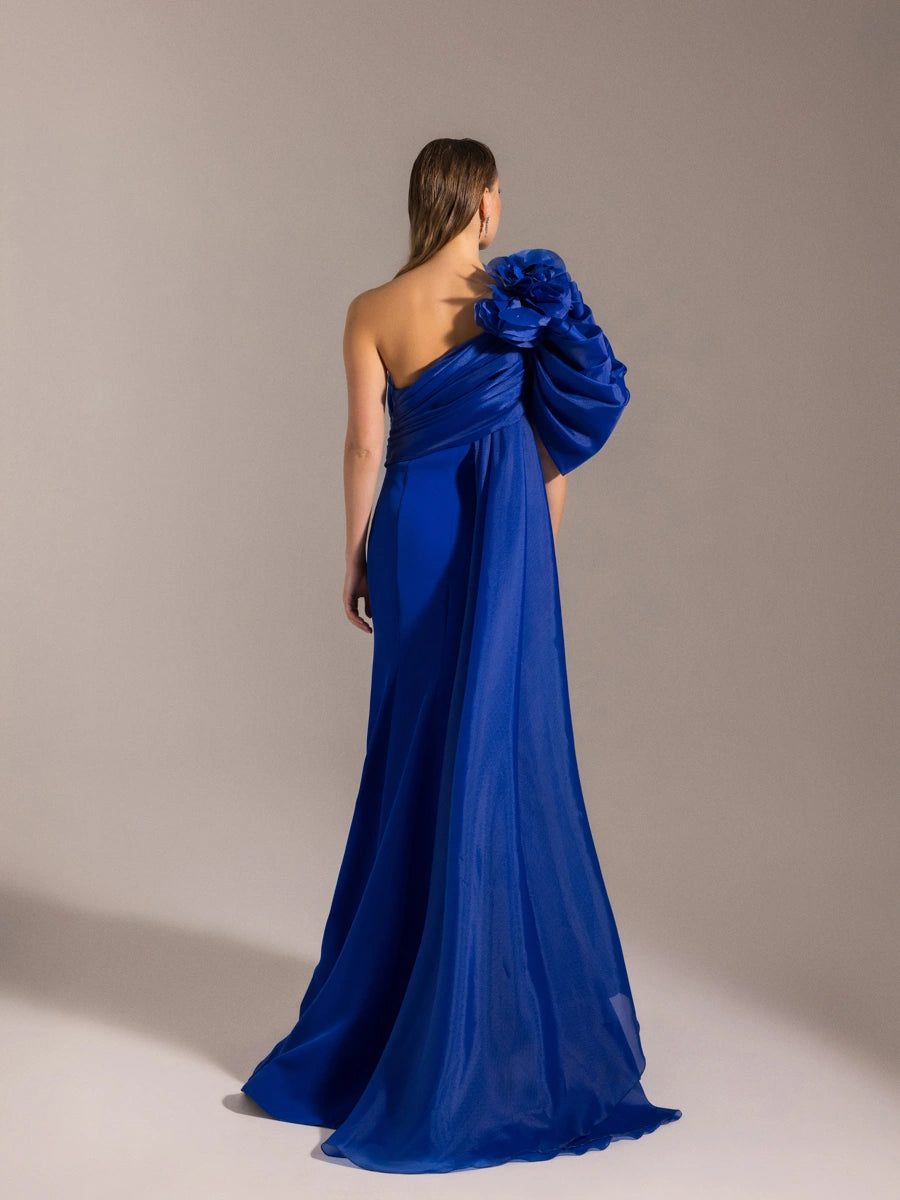 25023-Tek Omuz Çiçek Detaylı Balık Abiye Elbise