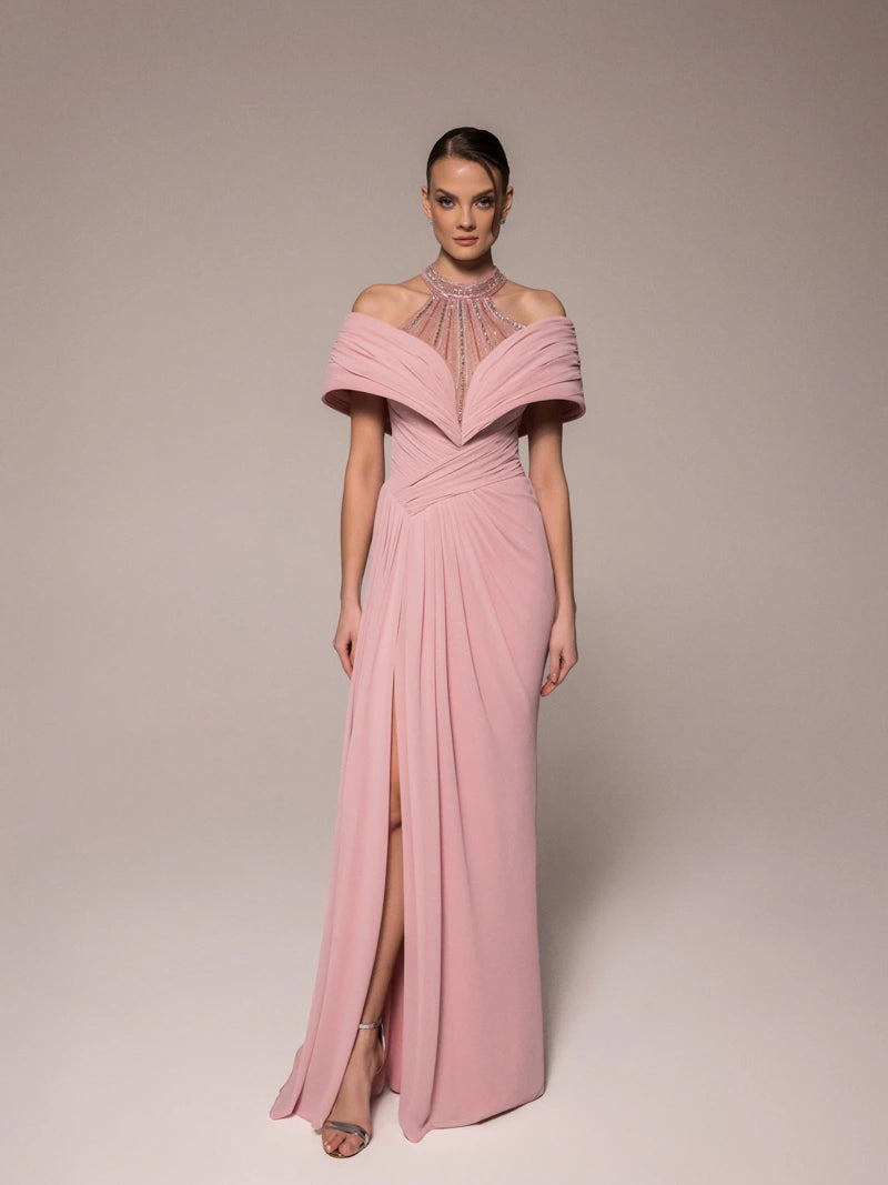 25031-Hakim Yaka Dekolte Detaylı Drapeli Yırtmaçlı Elbise