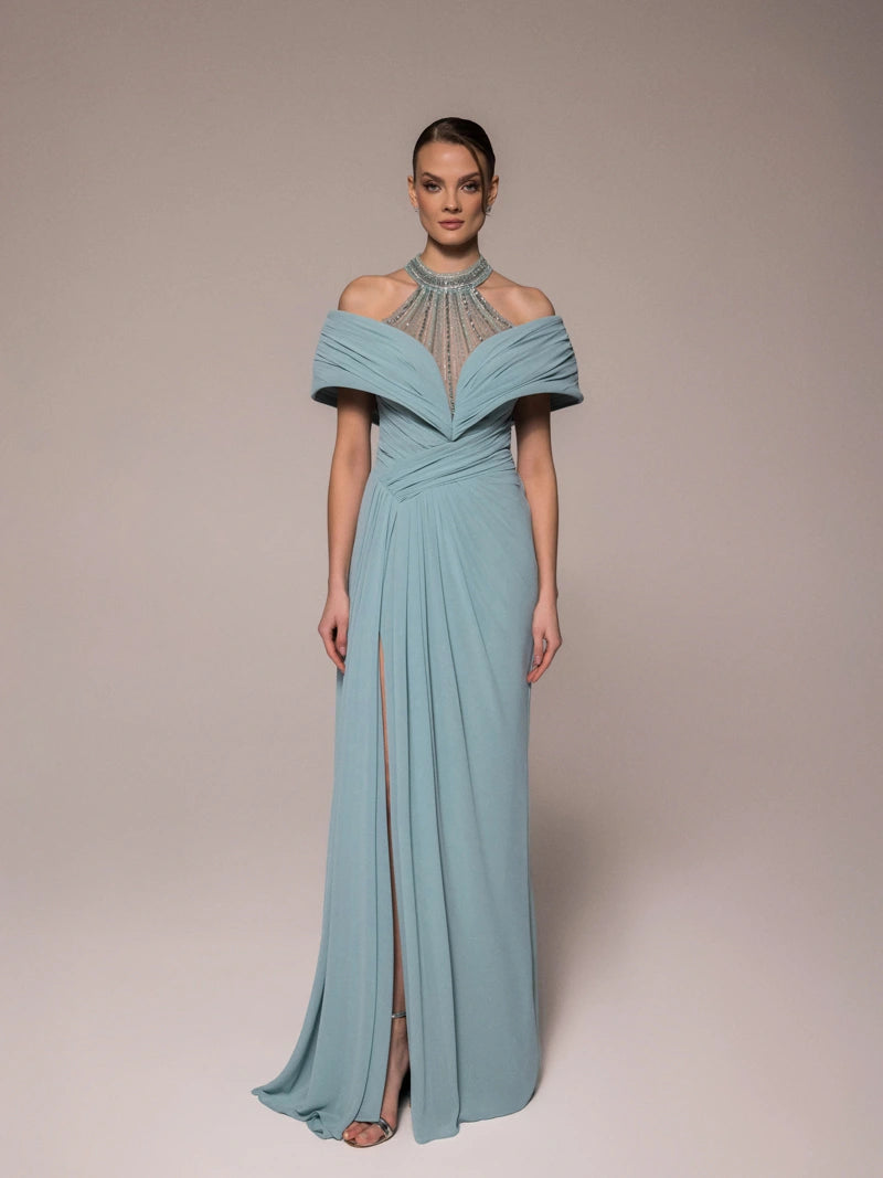 25031-Hakim Yaka Dekolte Detaylı Drapeli Yırtmaçlı Elbise