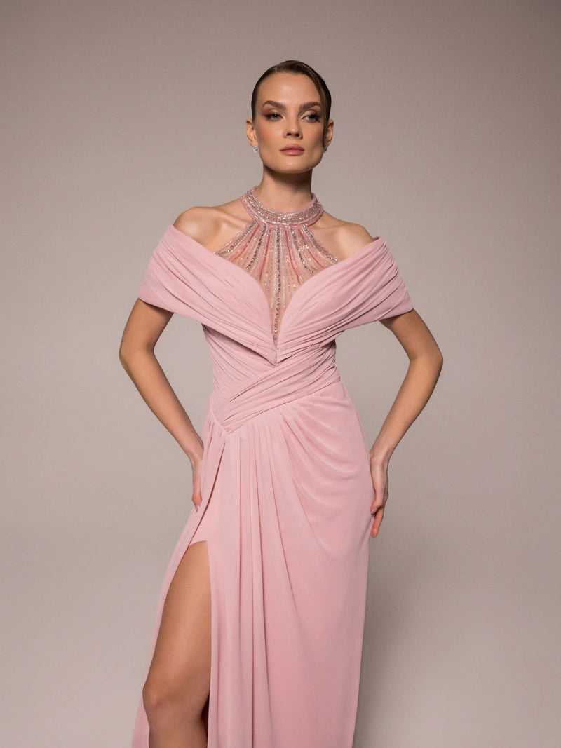 25031-Hakim Yaka Dekolte Detaylı Drapeli Yırtmaçlı Elbise