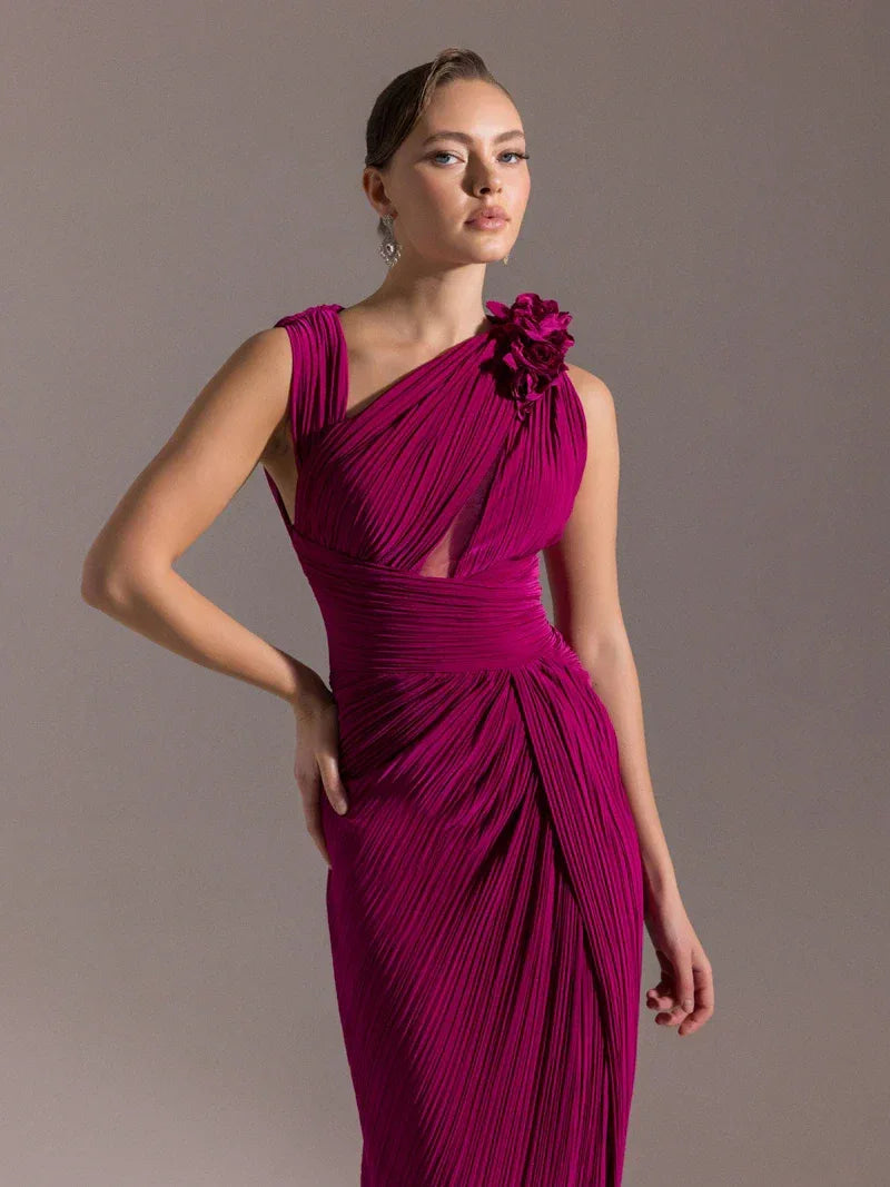 25041-Omuzu Çiçekli Piliseli Abiye Elbise - Kenzel