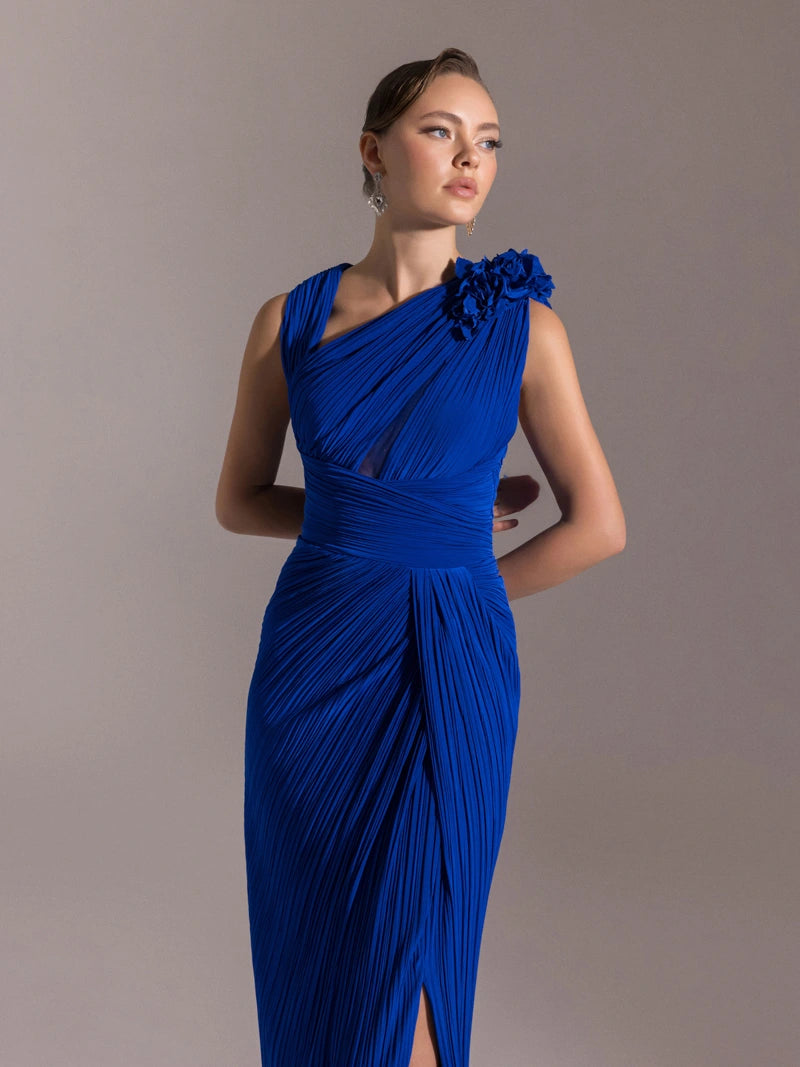 25041-Omuzu Çiçekli Piliseli Abiye Elbise