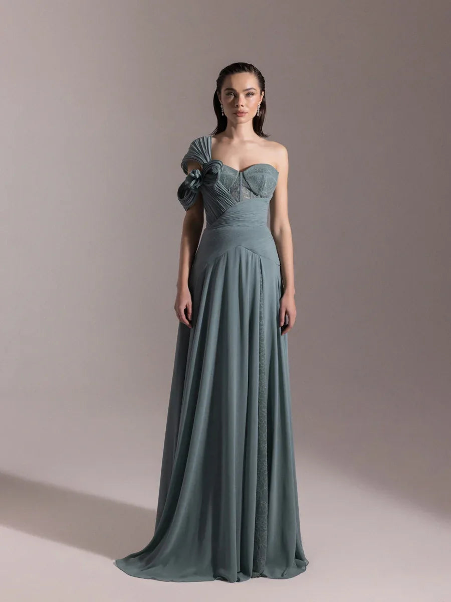 25043-Straplez Fransız Danteli Pliseli Kloş Elbise - Kenzel