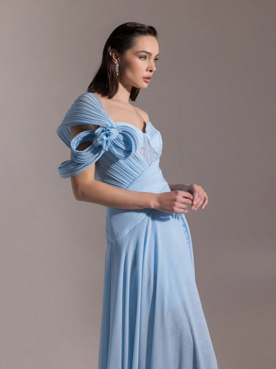 25043-Straplez Fransız Danteli Pliseli Kloş Elbise - Kenzel