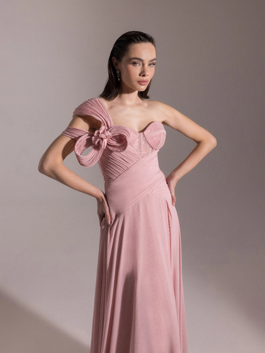 25043-Straplez Fransız Danteli Pliseli Kloş Elbise