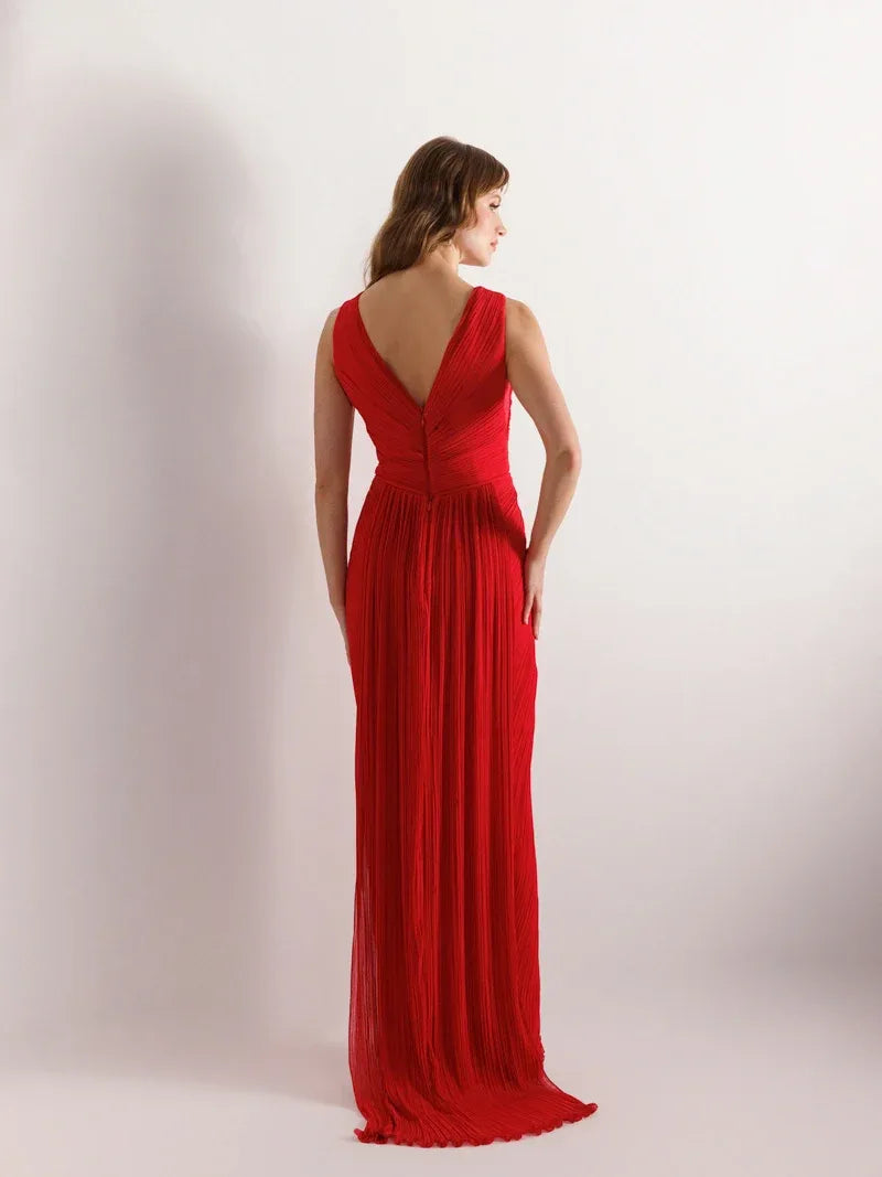 25048-V Yaka Yırtmaçlı Kuyruklu Abiye Elbise - Kenzel