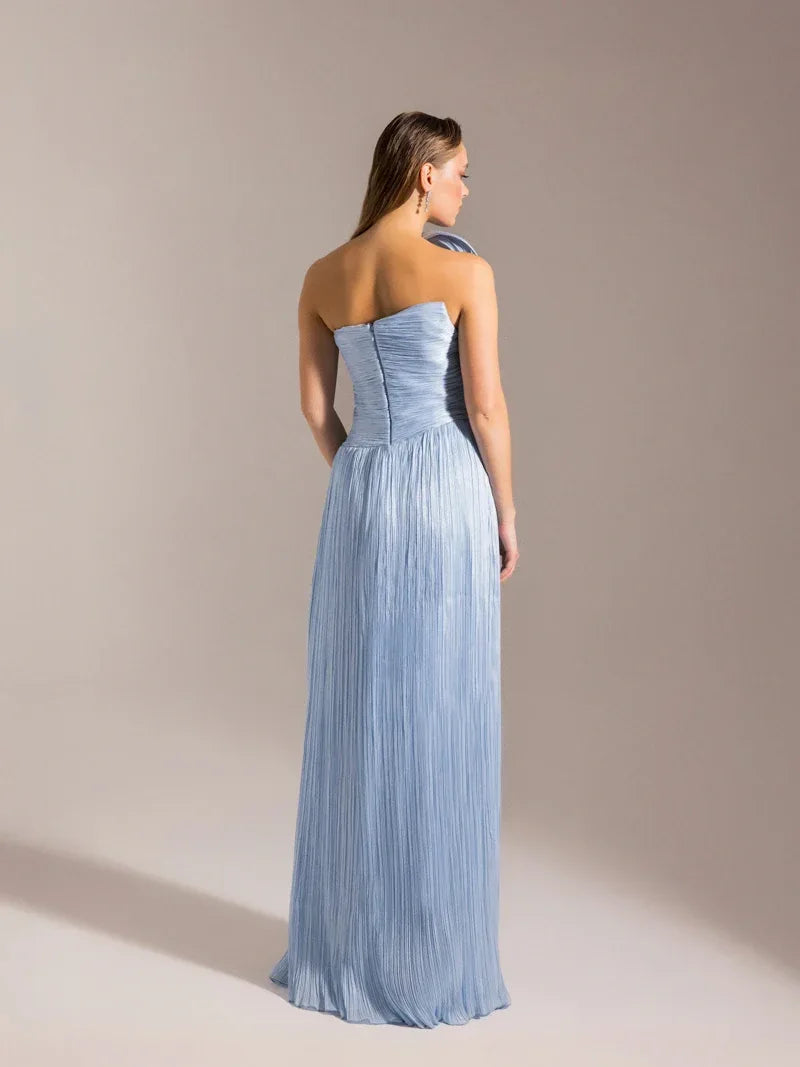 25049-Omuzu Detaylı Pliseli Kloş Abiye Elbise - Kenzel