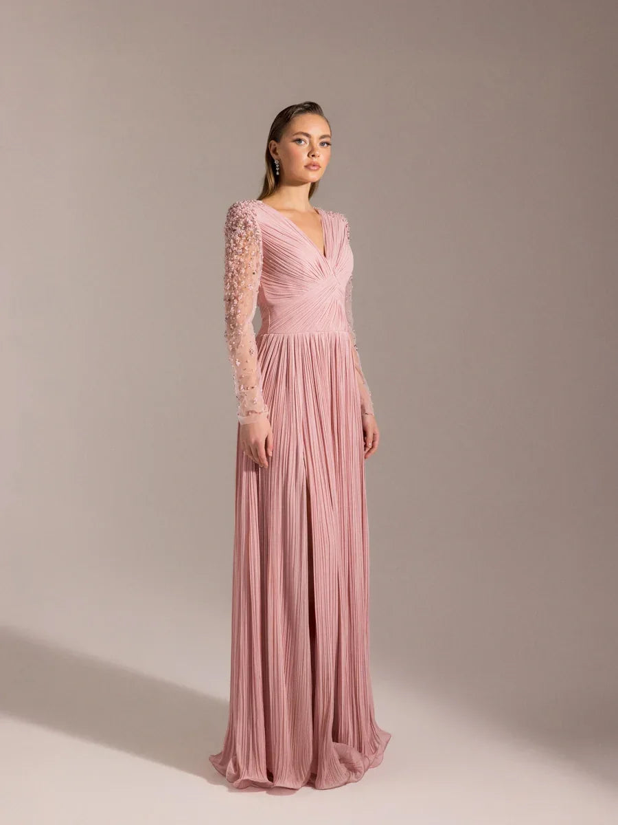 25057-Kolları İşlemeli Sırt Detaylı Yırtmaçlı Kloş Abiye Elbise - Kenzel