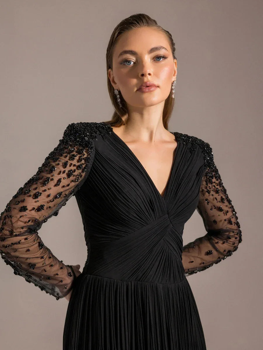 25057-Kolları İşlemeli Sırt Detaylı Yırtmaçlı Kloş Abiye Elbise - Kenzel