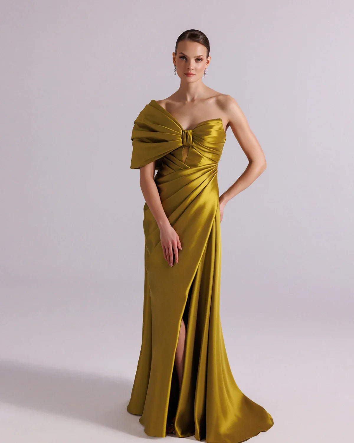 A25063-Göğüs Dekolteli Saten Abiye Elbise - Kenzel