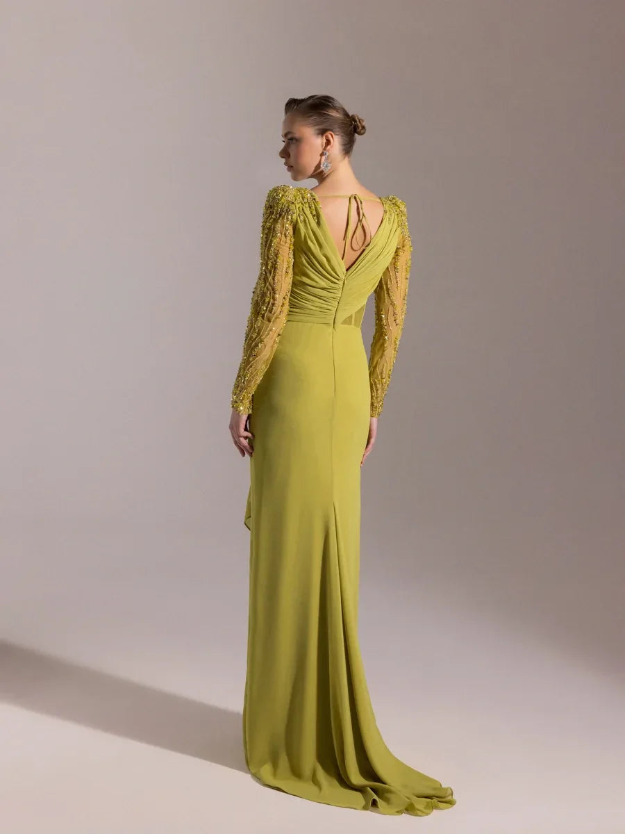 25066-V Yaka Omuzları İşlemeli Uzun Abiye Elbise - Kenzel