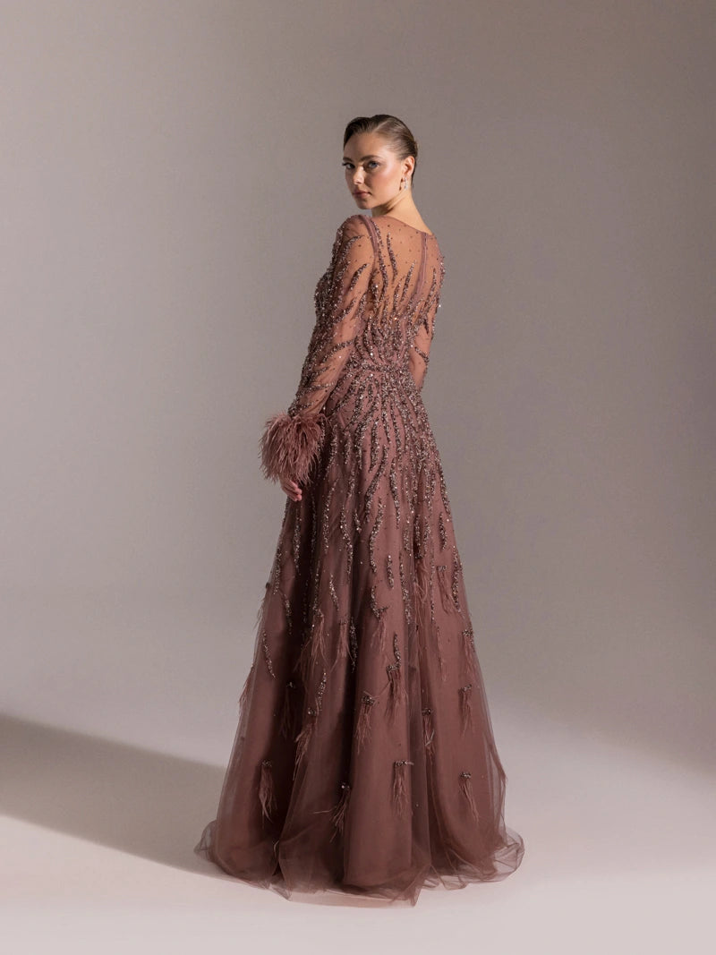 Full Beden İşlemelı̇, Kabarık Uzun Elbı̇se Mürdüm Arka