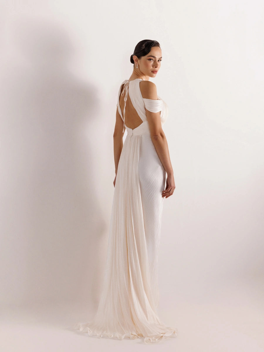 25074-Yakası Çiçekli Göğüs Dekoltesi İşlemeli Abiye Elbise