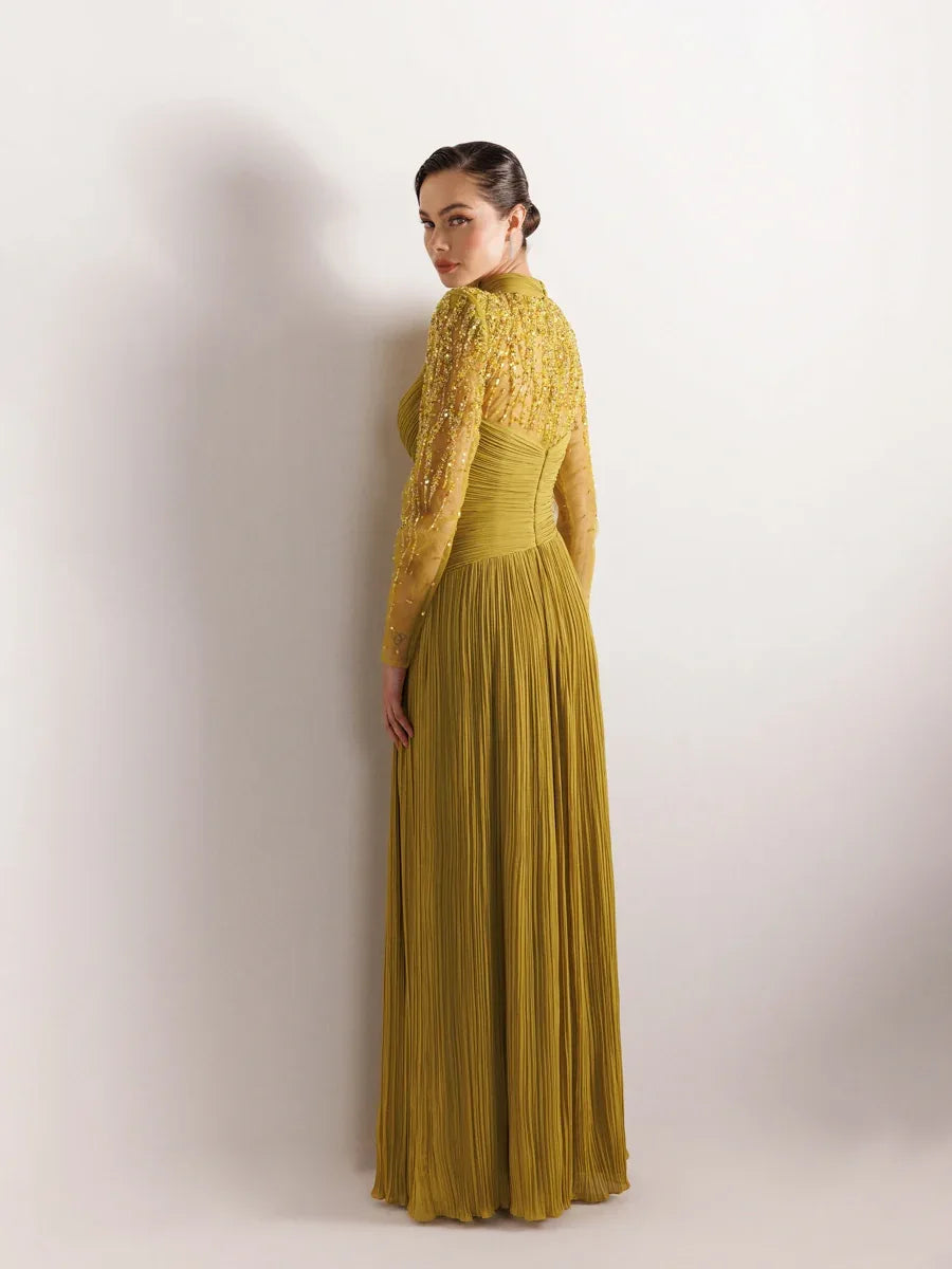 25076-Hakim Yaka İşleme ve Çiçek Detaylı Pliseli Abiye Elbise - Kenzel