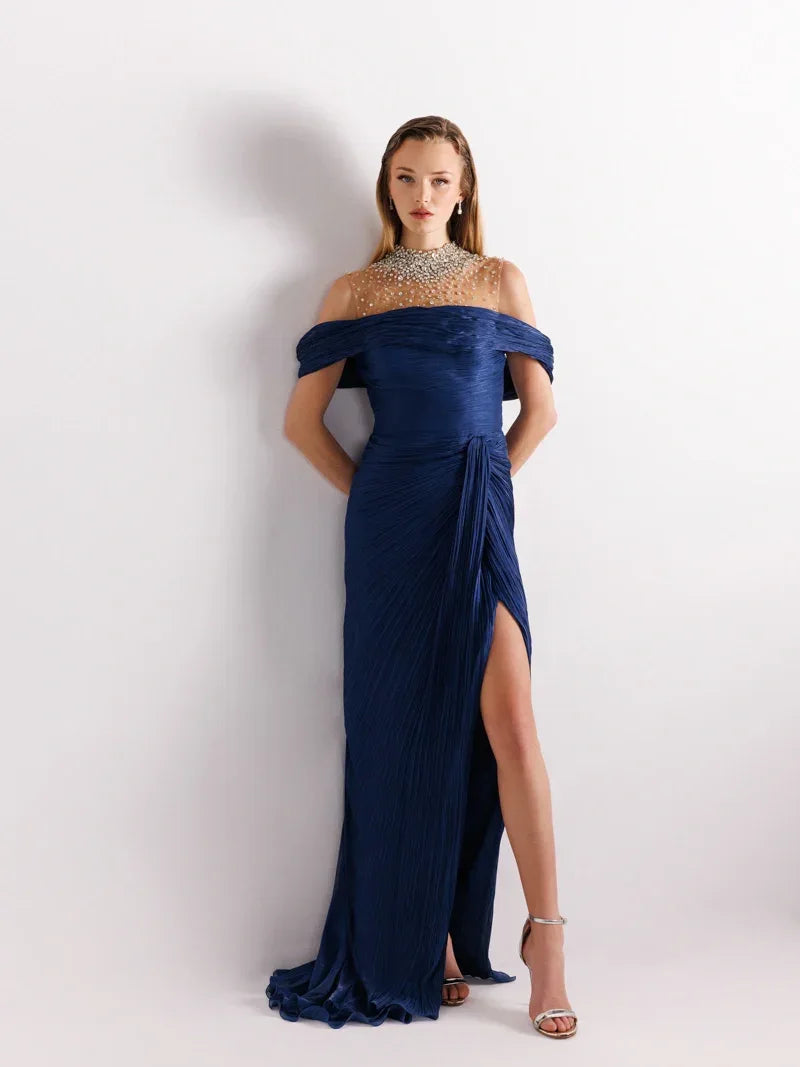 25077-İşlemeli Pliseli Kuyruklu Elbise - Kenzel