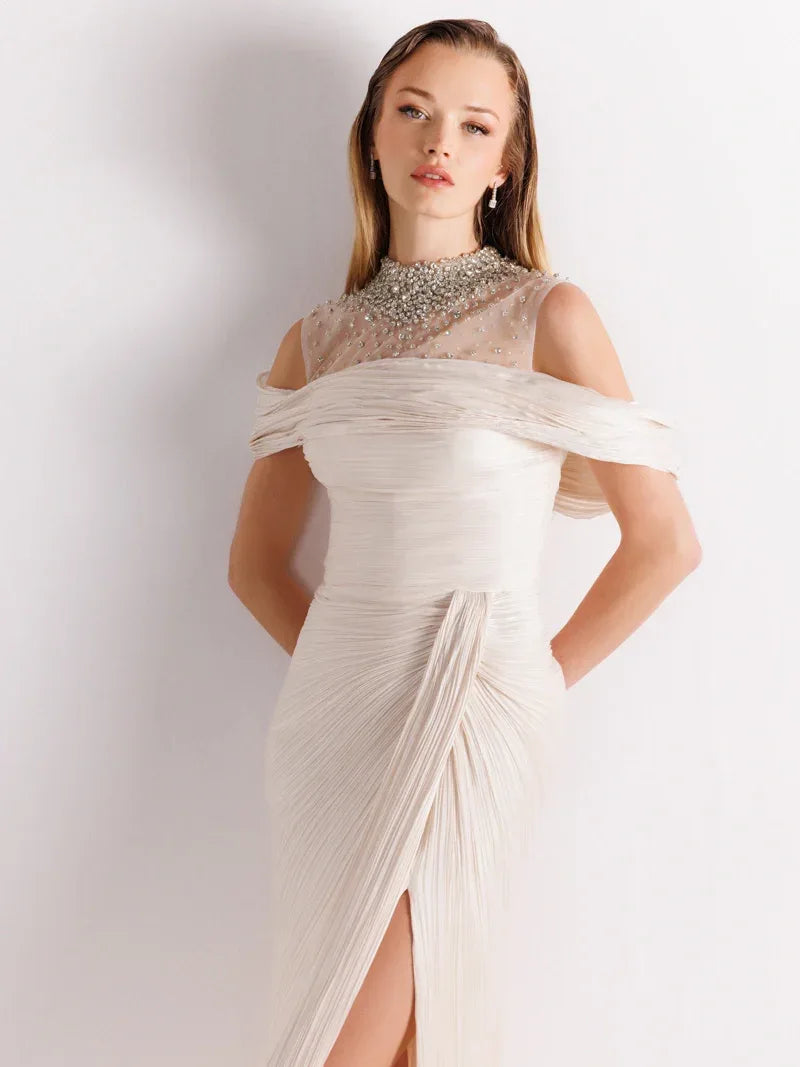 25077-İşlemeli Pliseli Kuyruklu Elbise - Kenzel