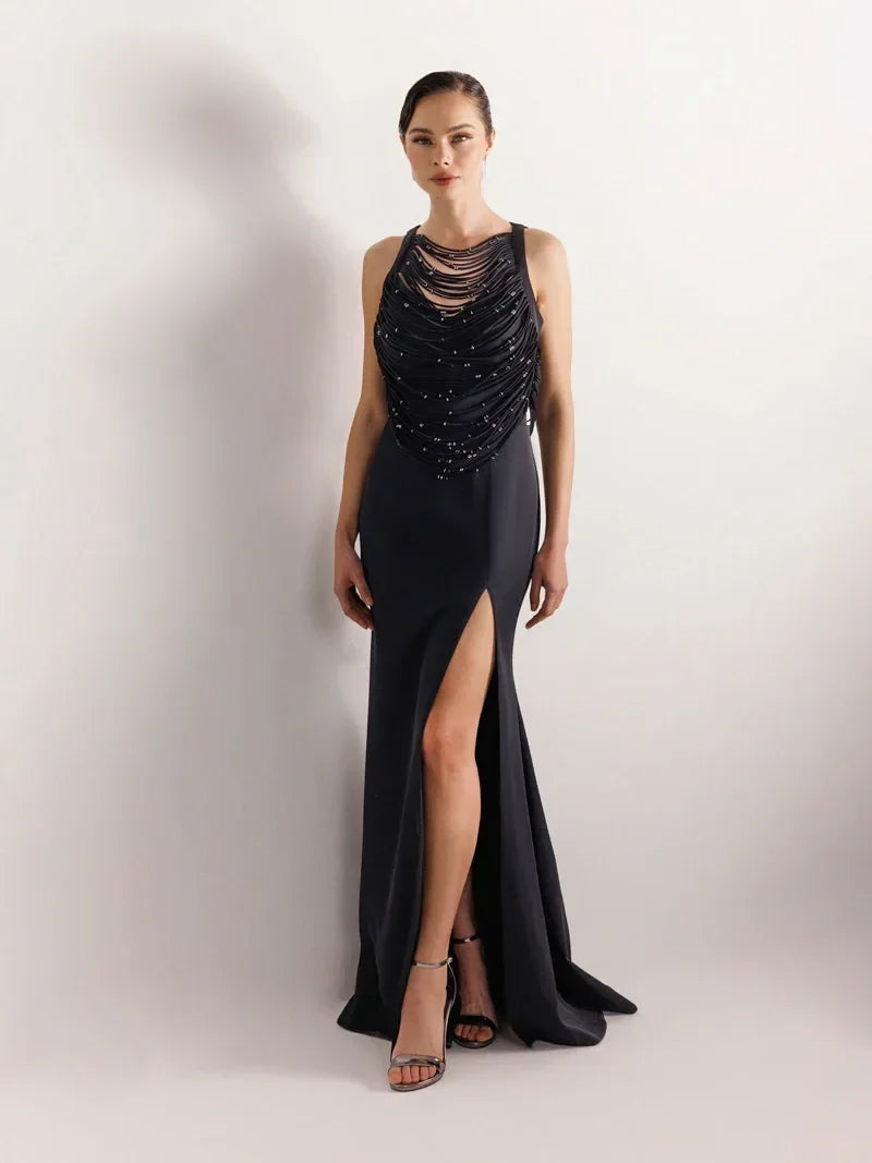 25079-Şerit ve Boncuk Detaylı Yırtmaçlı Balık Abiye Elbise - Kenzel