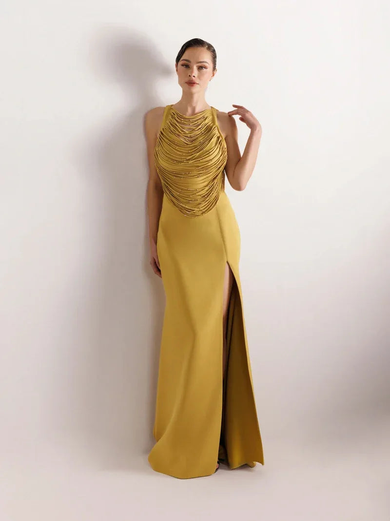 25079-Şerit ve Boncuk Detaylı Yırtmaçlı Balık Abiye Elbise - Kenzel