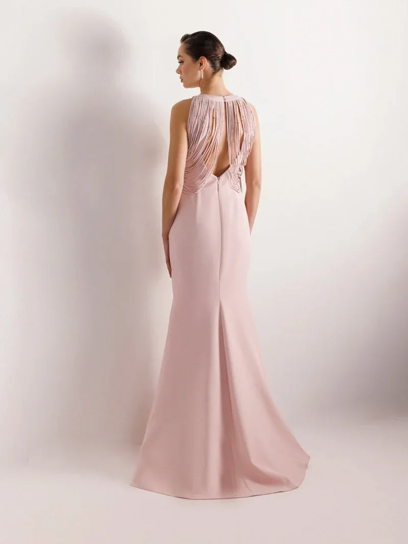 25079-Şerit ve Boncuk Detaylı Yırtmaçlı Balık Abiye Elbise - Kenzel