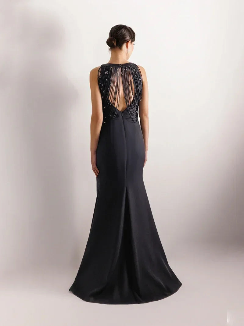 25079-Şerit ve Boncuk Detaylı Yırtmaçlı Balık Abiye Elbise - Kenzel