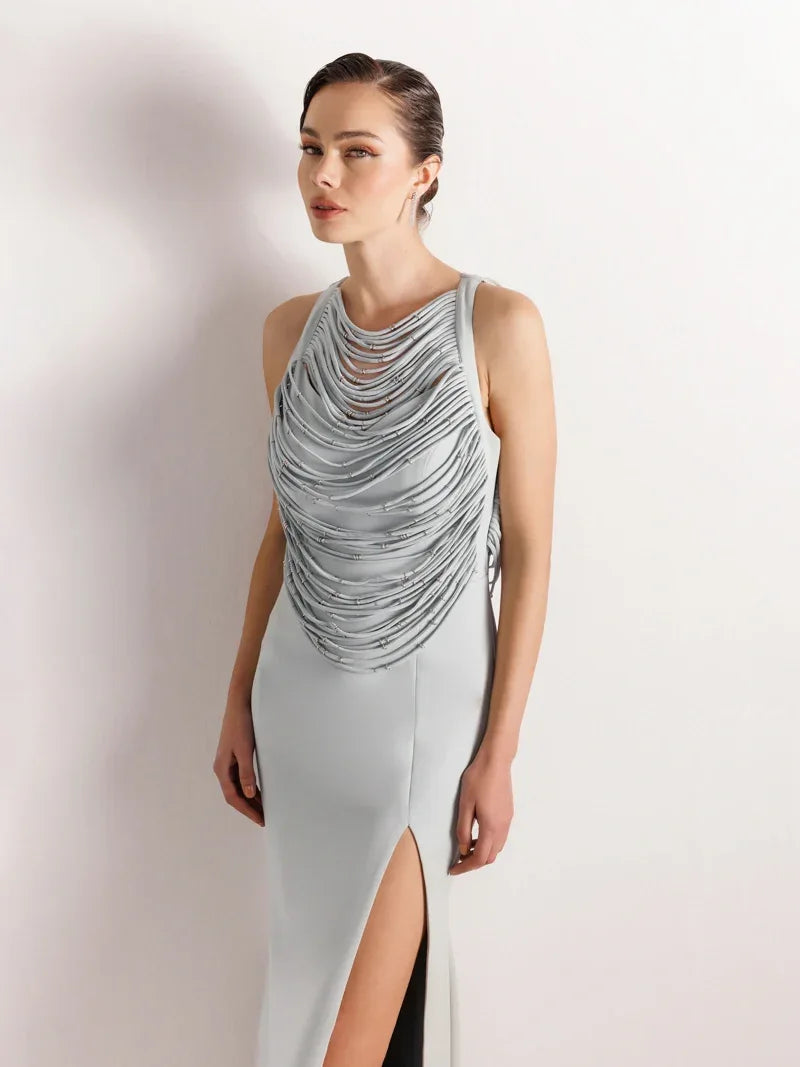 25079-Şerit ve Boncuk Detaylı Yırtmaçlı Balık Abiye Elbise - Kenzel