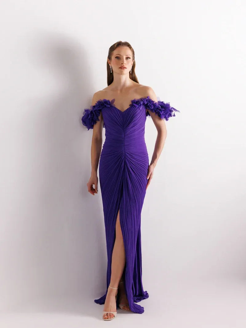 25081-Omuz Çiçek Detaylı Yırtmaçlı Elbise - Kenzel