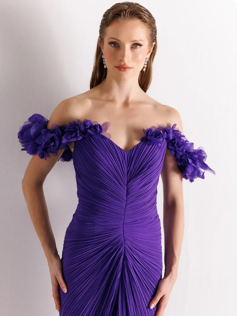 25081-Omuz Çiçek Detaylı Yırtmaçlı Elbise - Kenzel