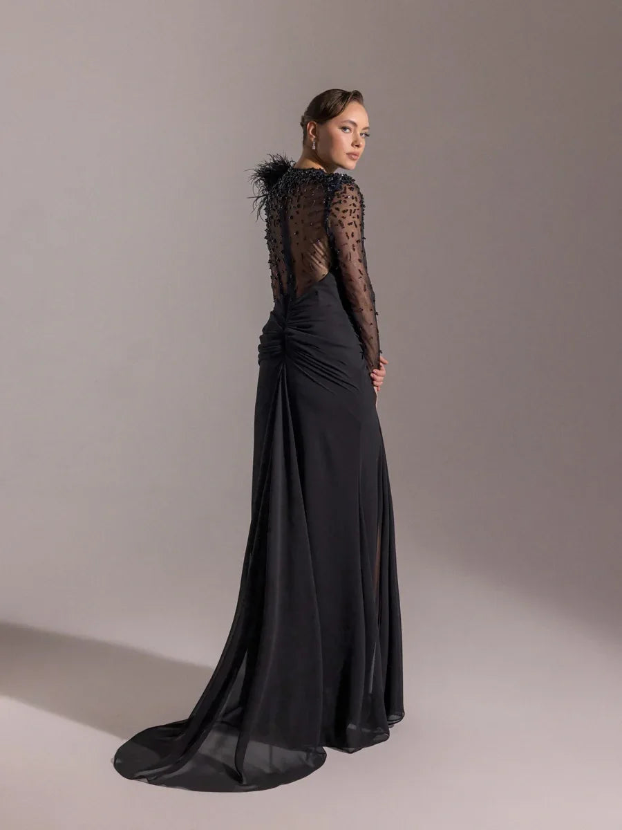 25083-Kolları İşlemeli kırmalı Asimetrik Otrişli Elbise - Kenzel