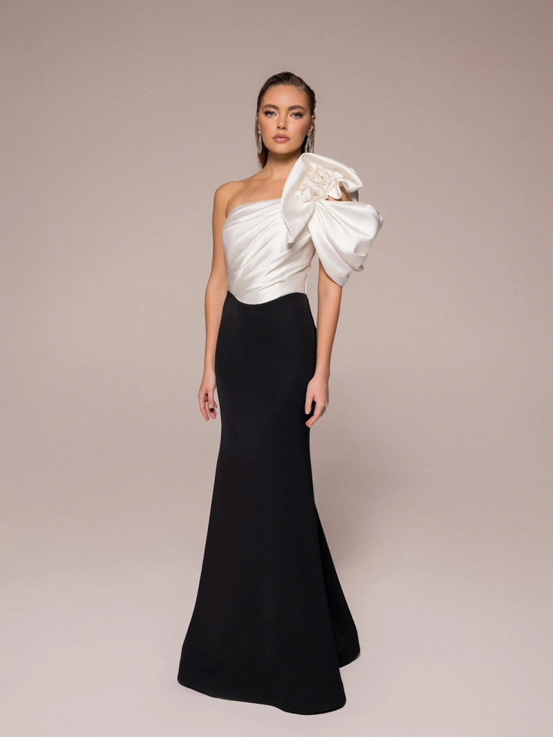 Omuz Çiçekli Balık Elbise Ekru Ön