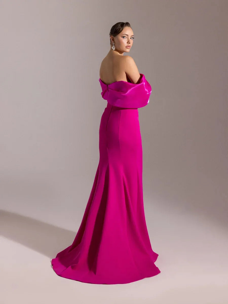 25090-Yoğun Degajeli Straplez Balık Abiye Elbise - Kenzel