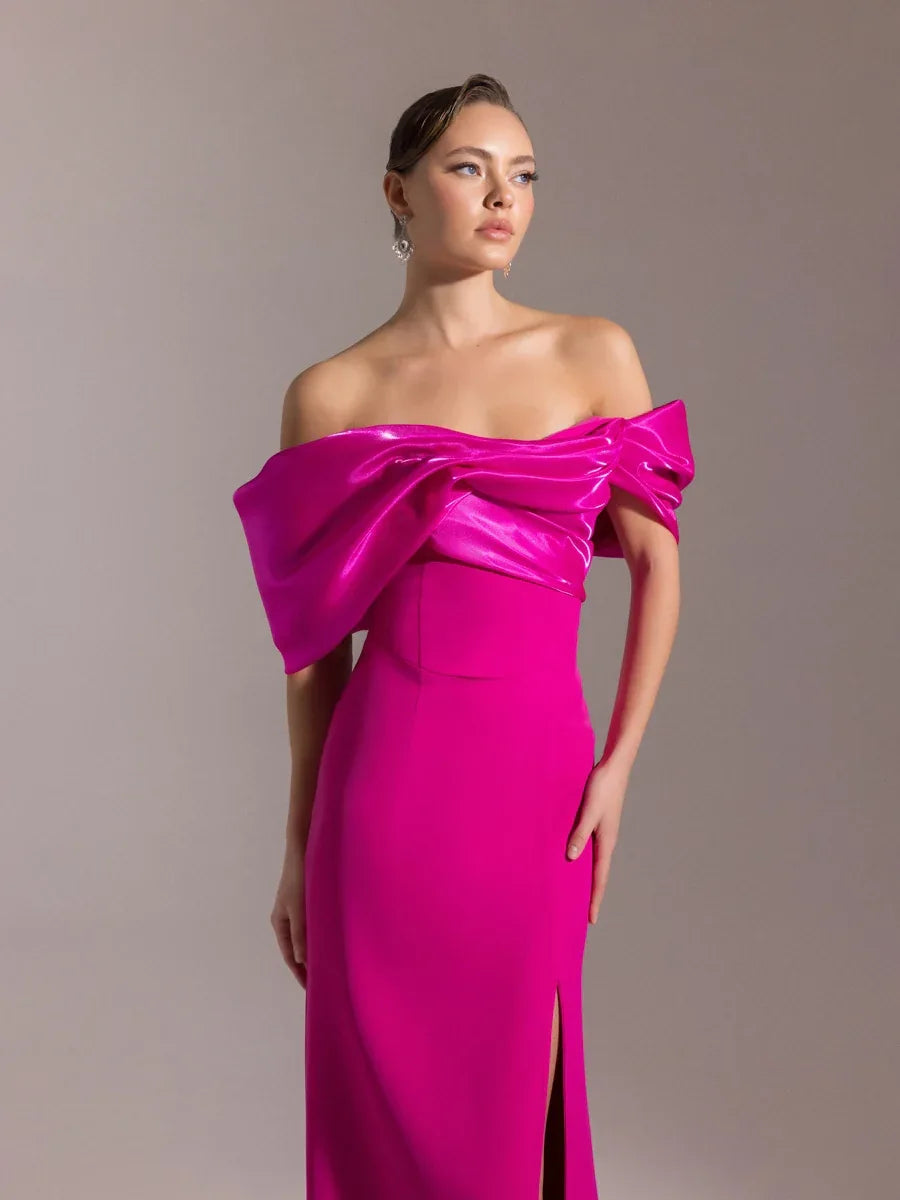 25090-Yoğun Degajeli Straplez Balık Abiye Elbise - Kenzel