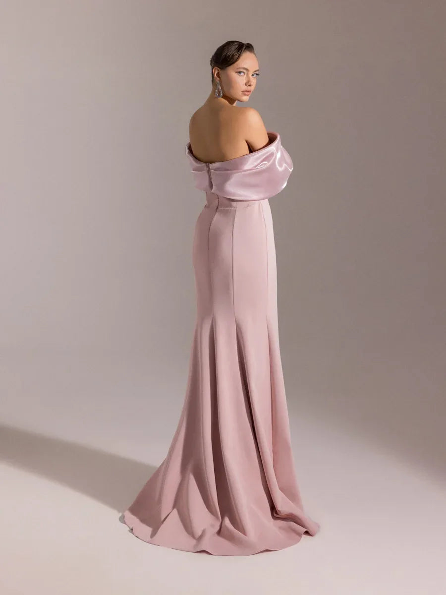 25090-Yoğun Degajeli Straplez Balık Abiye Elbise - Kenzel