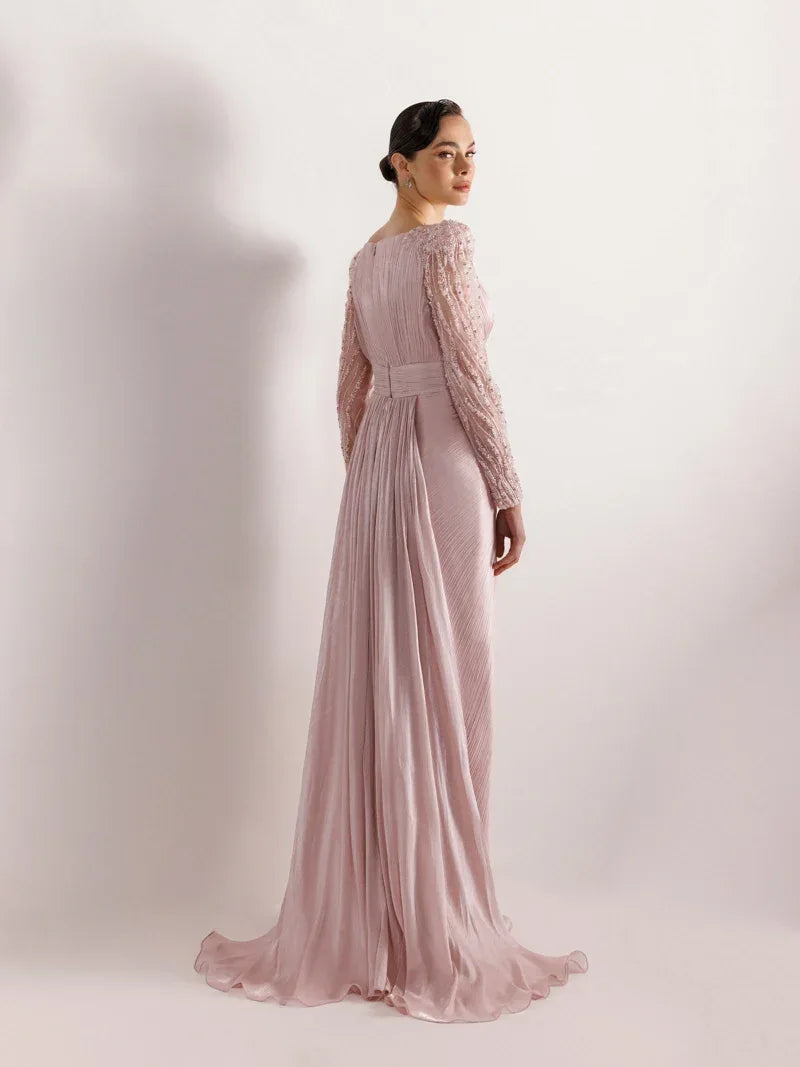 25099-Kolları İşlemeli Pliseli Abiye Elbise - Kenzel