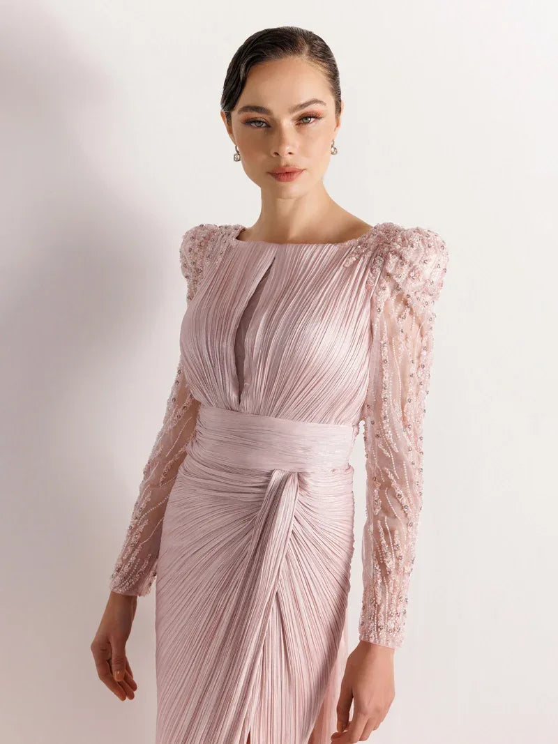 25099-Kolları İşlemeli Pliseli Abiye Elbise - Kenzel