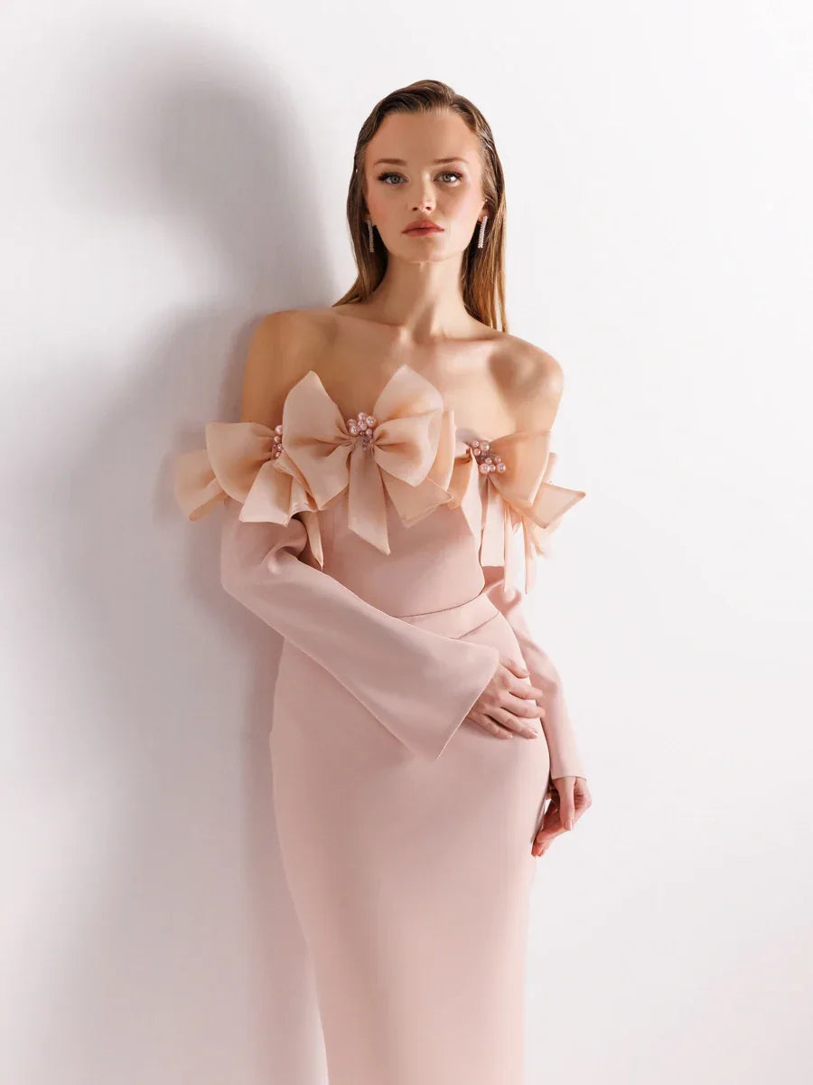 25103-Straplez Kollu Arka Yırtmaçlı Bilek Boy Abiye Elbise - Kenzel