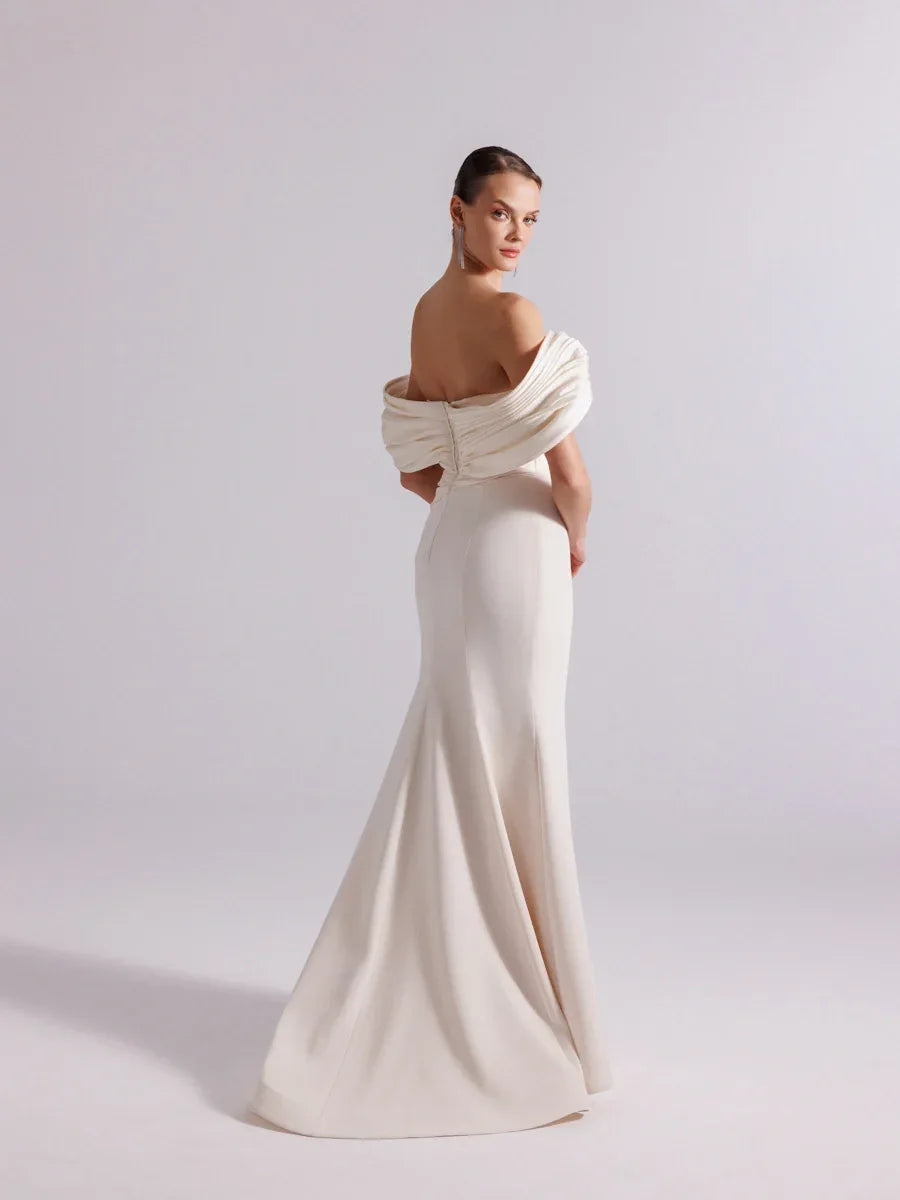 25108-Göğüs İşlemeli Drapeli Şal kol Balık Abiye Elbise - Kenzel