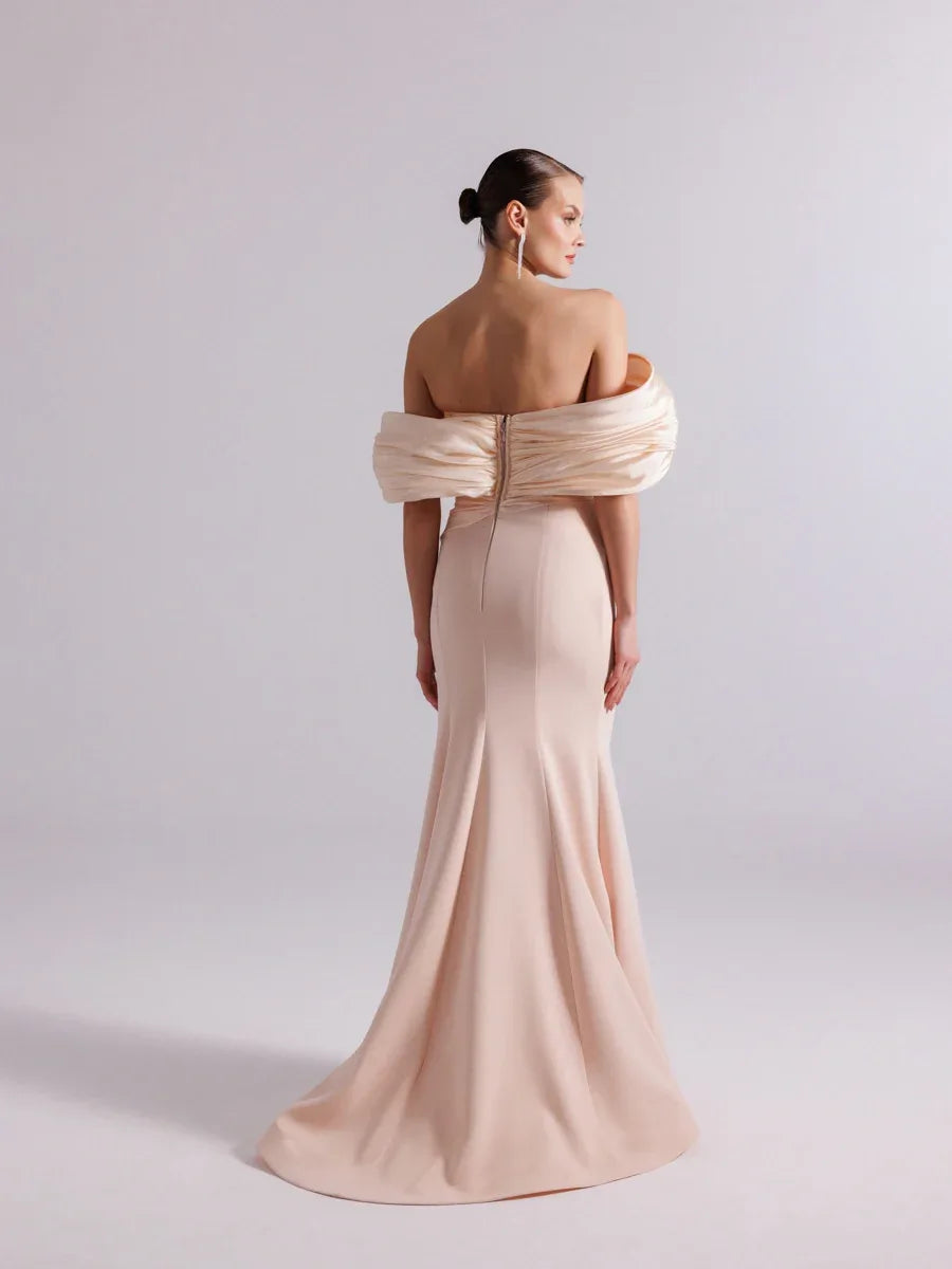 25108-Göğüs İşlemeli Drapeli Şal kol Balık Abiye Elbise - Kenzel