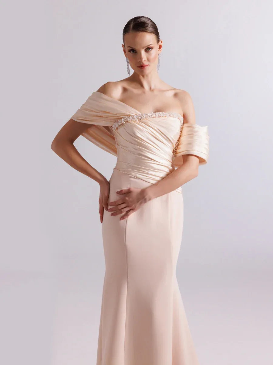 25108-Göğüs İşlemeli Drapeli Şal kol Balık Abiye Elbise - Kenzel