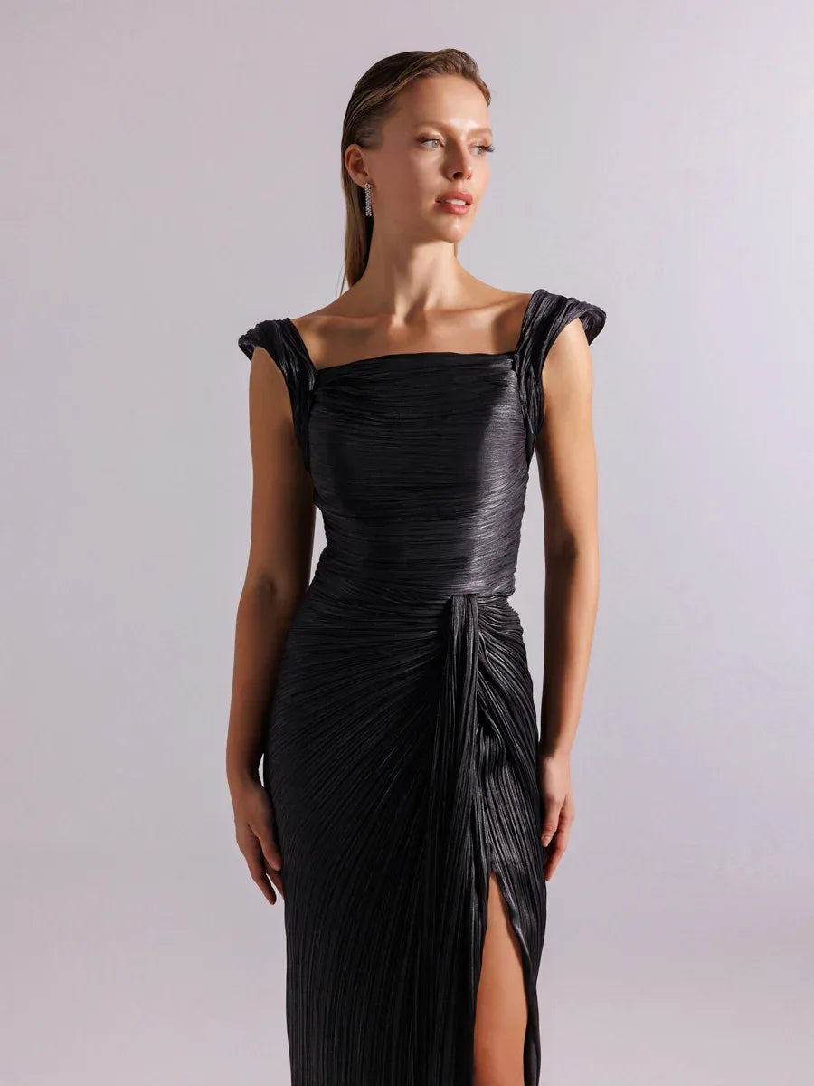 25113-Omuz Detaylı Pliseli Uzun Abiye Elbise - Kenzel