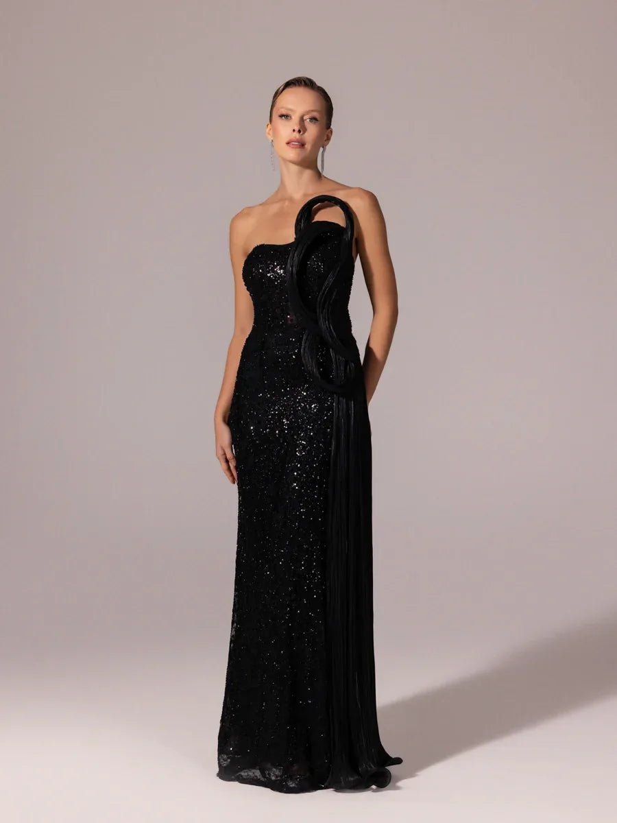 25132-Pilise Garnili Boncuk İşlemeli Balık Elbise - Kenzel