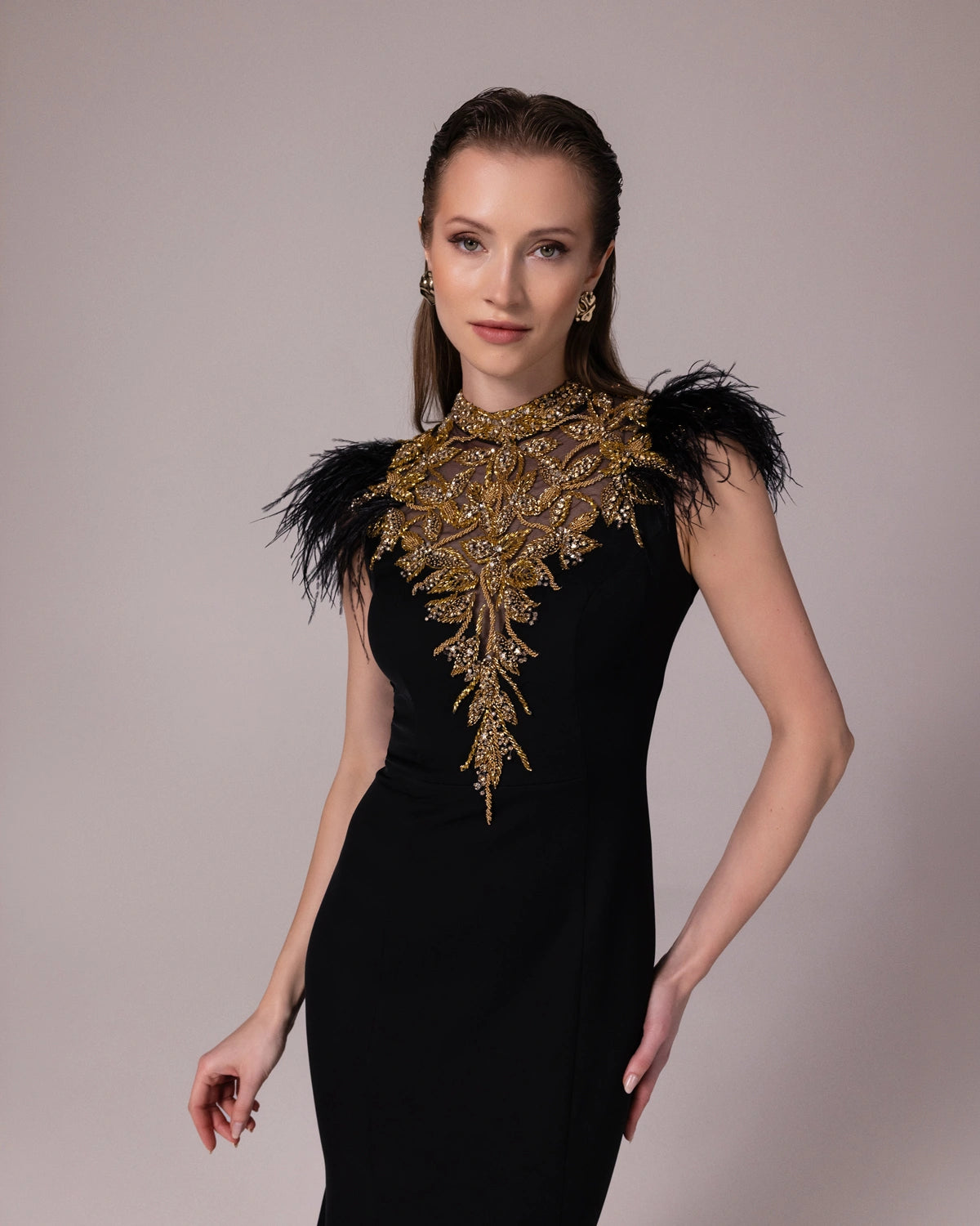 25142-Feather-Shoulder Embellished Fishtail Long Evening Dress
