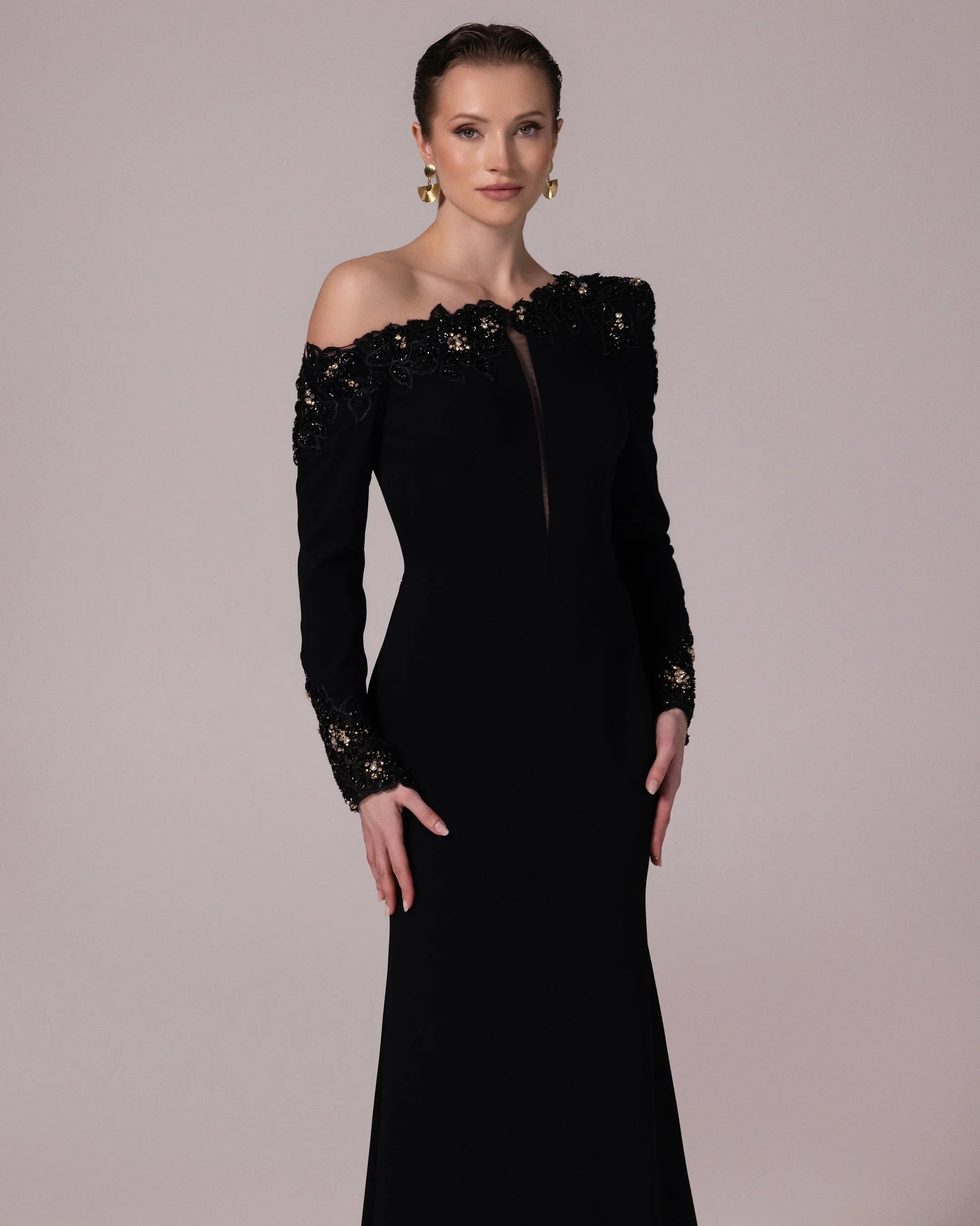 25144-Embroidered Shoulder Detail Mermaid Evening Dress