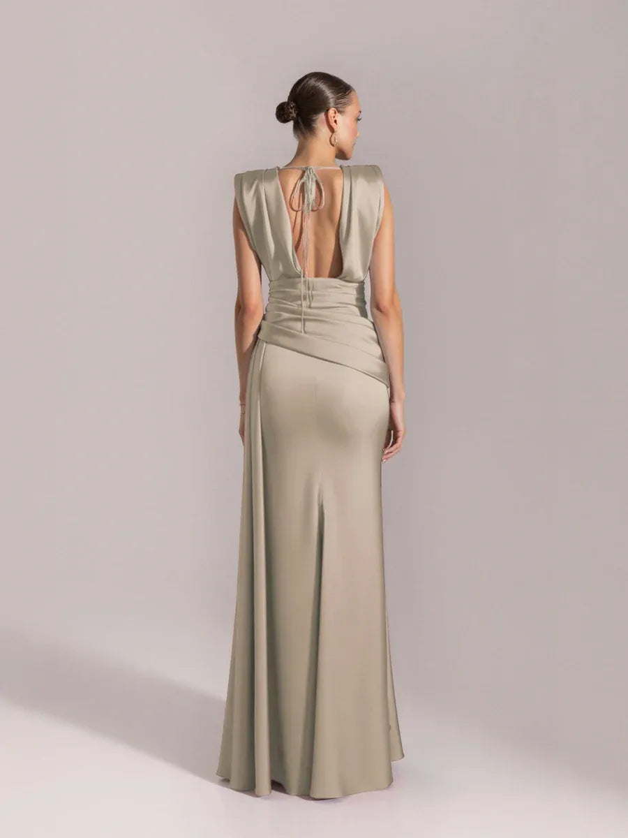 25149-Degaje Dökümlü Yan Kuyruk Detaylı Abiye Elbise - Kenzel