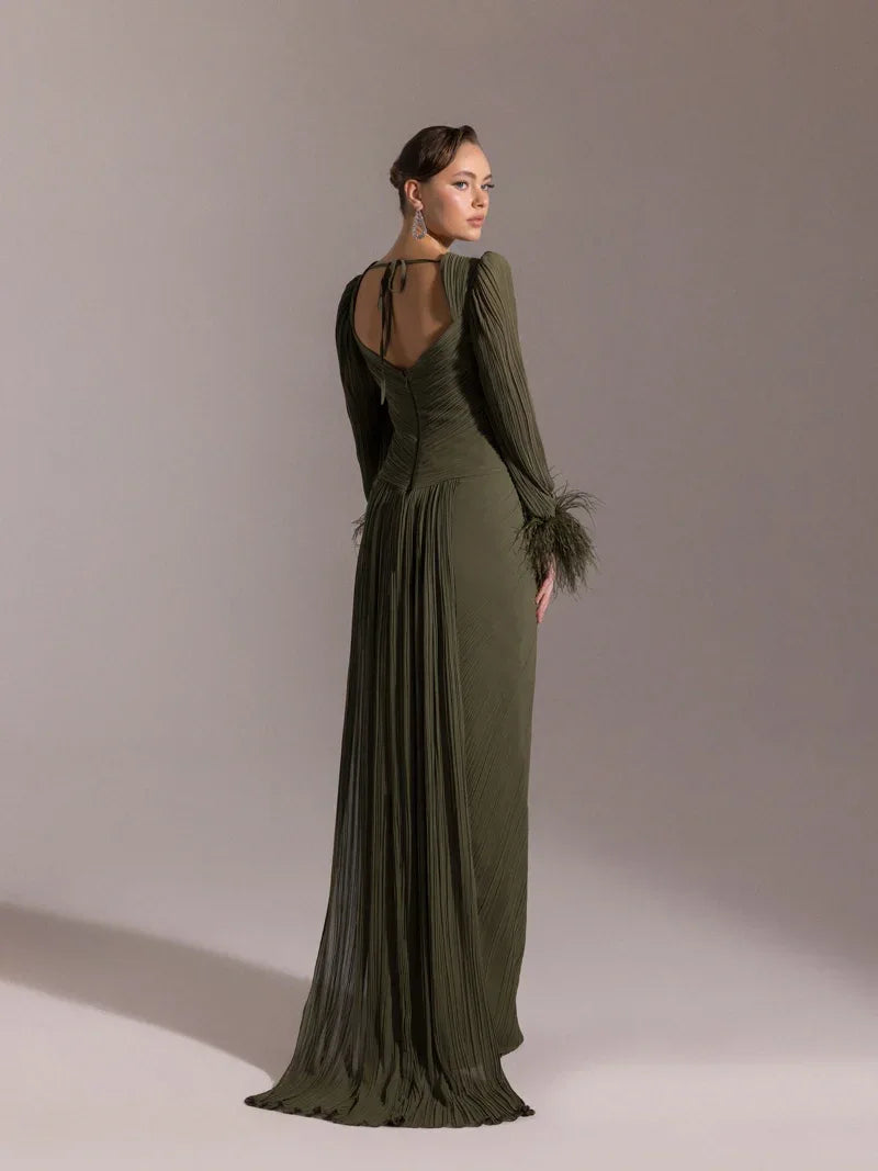 25152-Kolları Otrişli, Pliseli Yıtrmaçlı Abiye Elbise - Kenzel