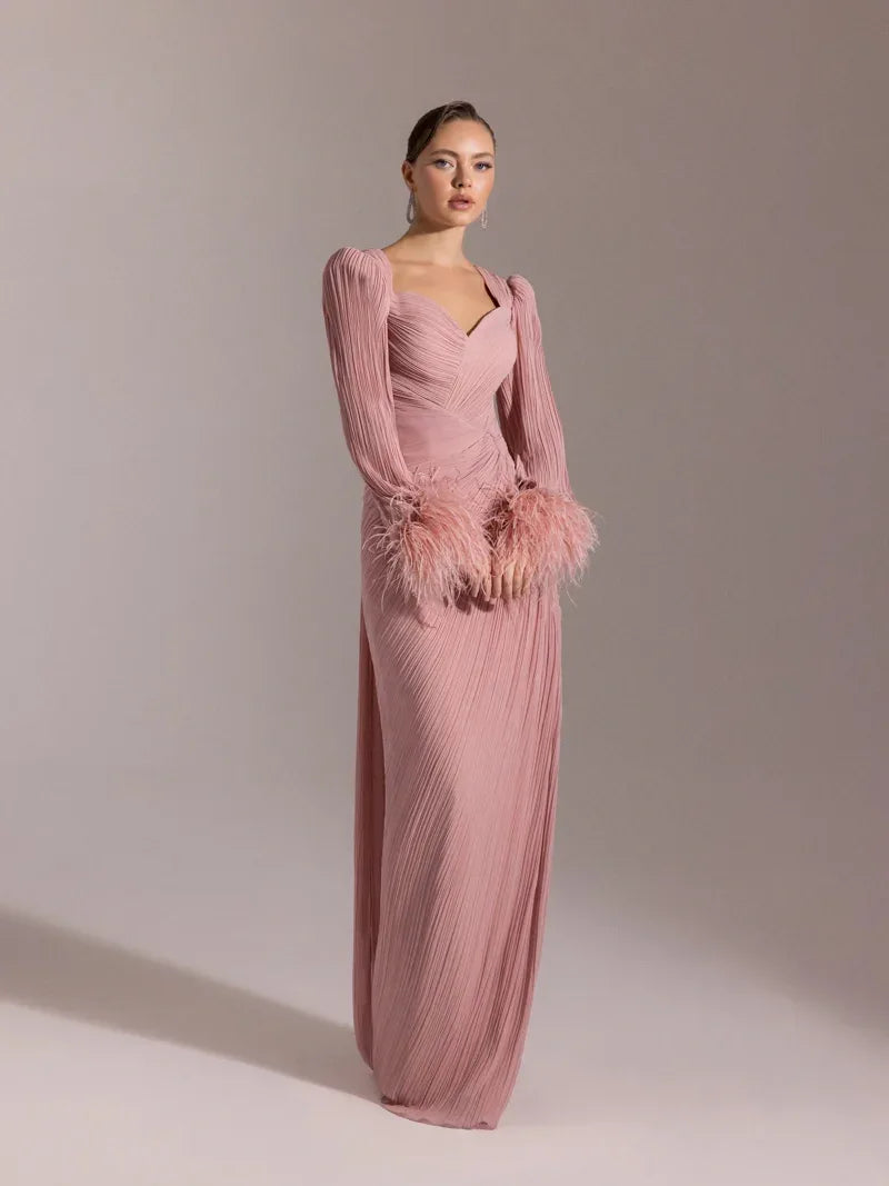 25152-Kolları Otrişli, Pliseli Yıtrmaçlı Abiye Elbise - Kenzel